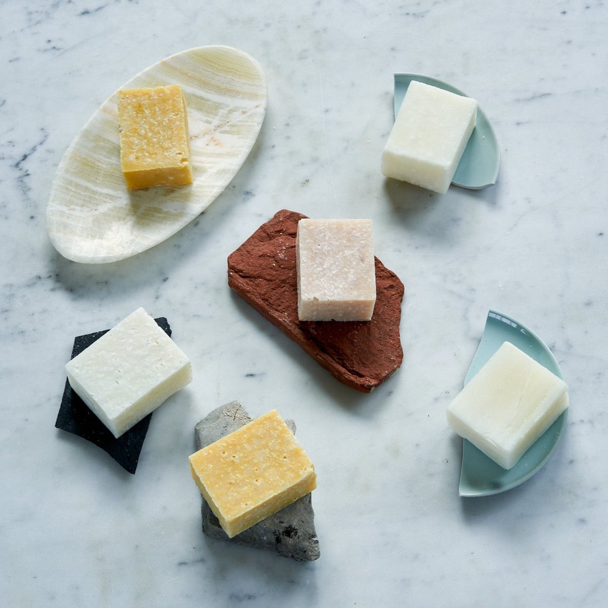 3 x Aitoa Palasaippuaa