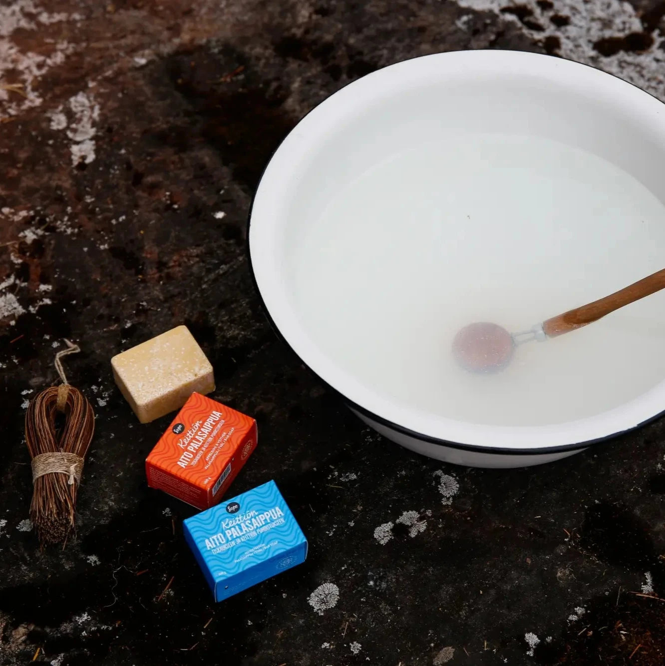 biohajoava palasaippua koko kodin puhdistukseen