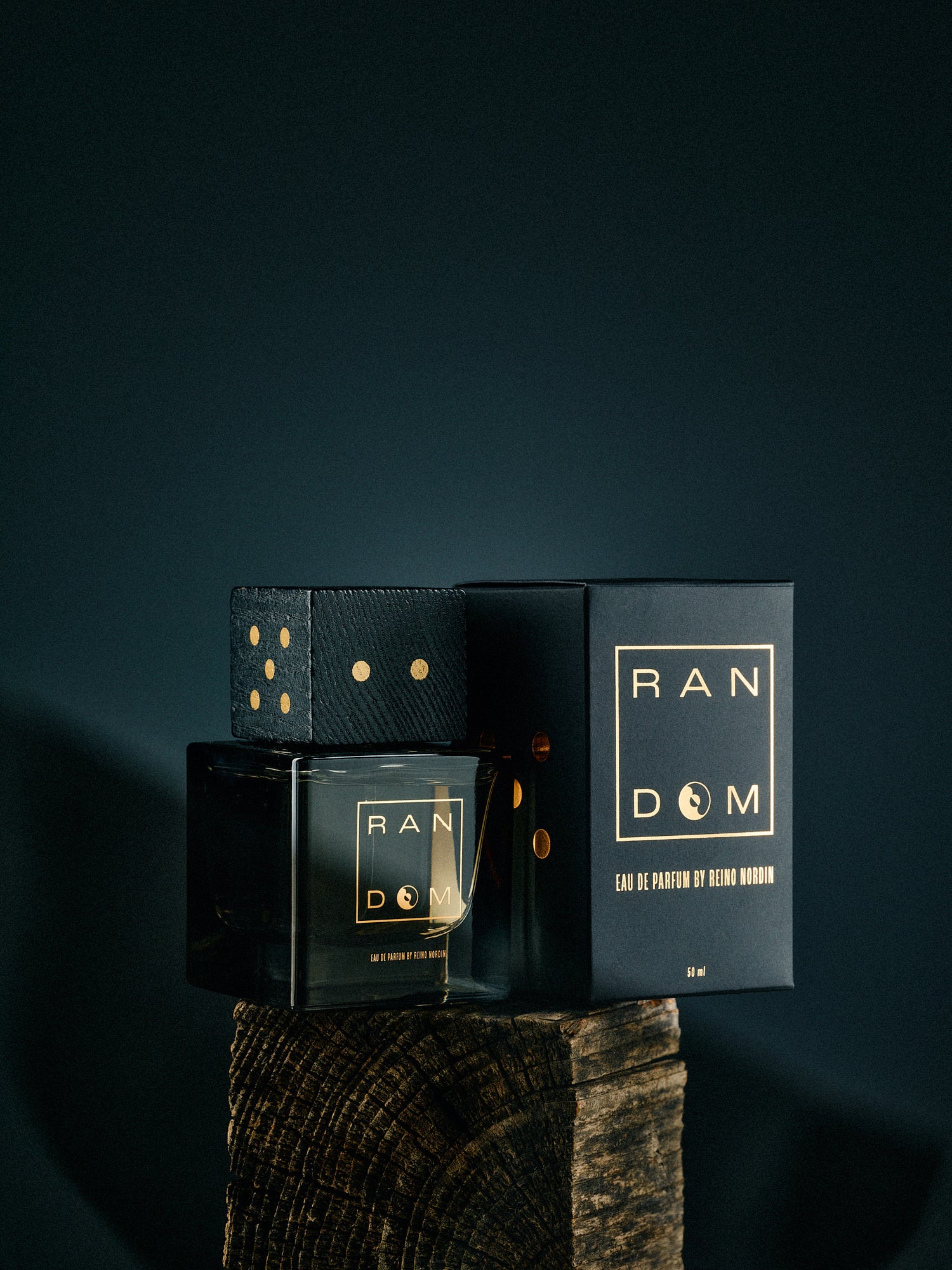 RANDOM EAU DE PARFUM